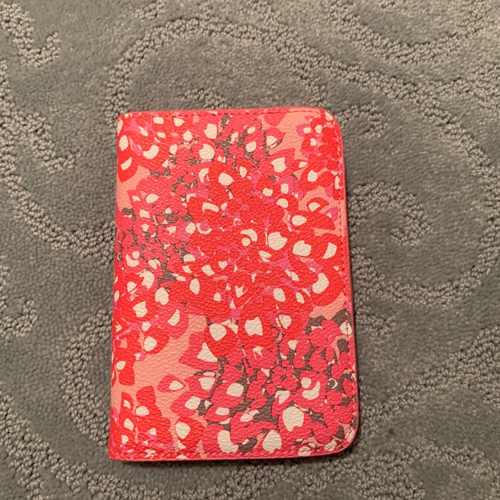 VERA BRADLEY LEATHER BOUND NOTEBOOK W PEN